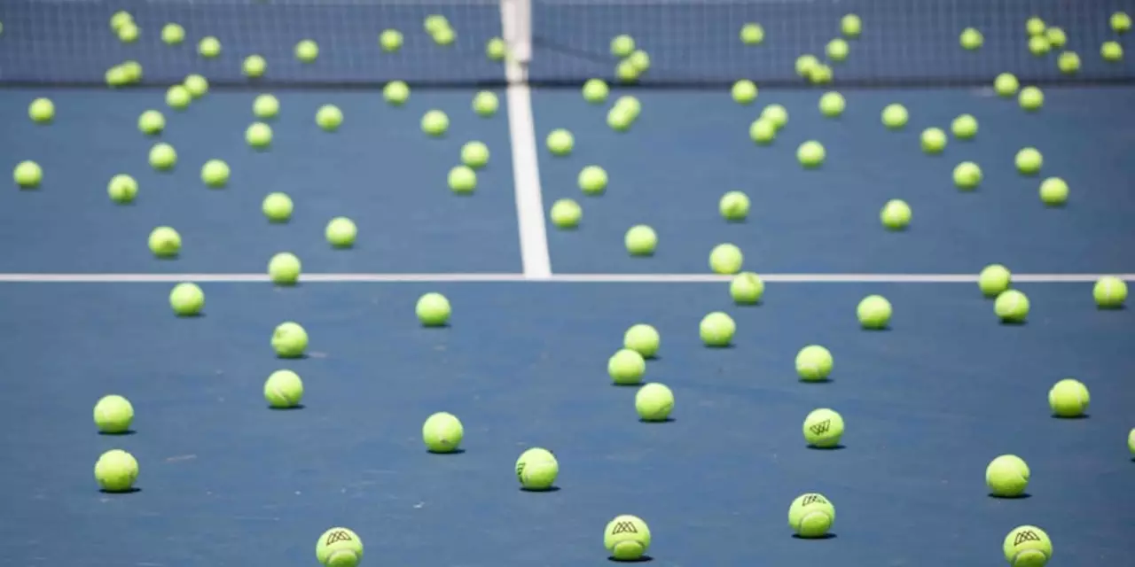 Was sind die zwei Arten von Tennisbällen?